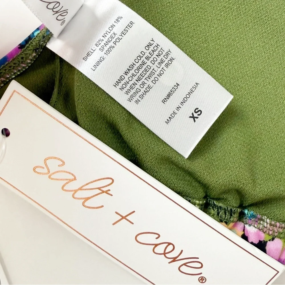 Salt + Cove Bikini Top Juniors Size XS Little Floral Triangle Swim Tie Back NWT